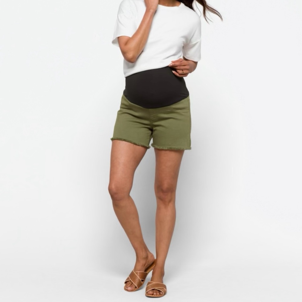 Just USA maternity shorts
